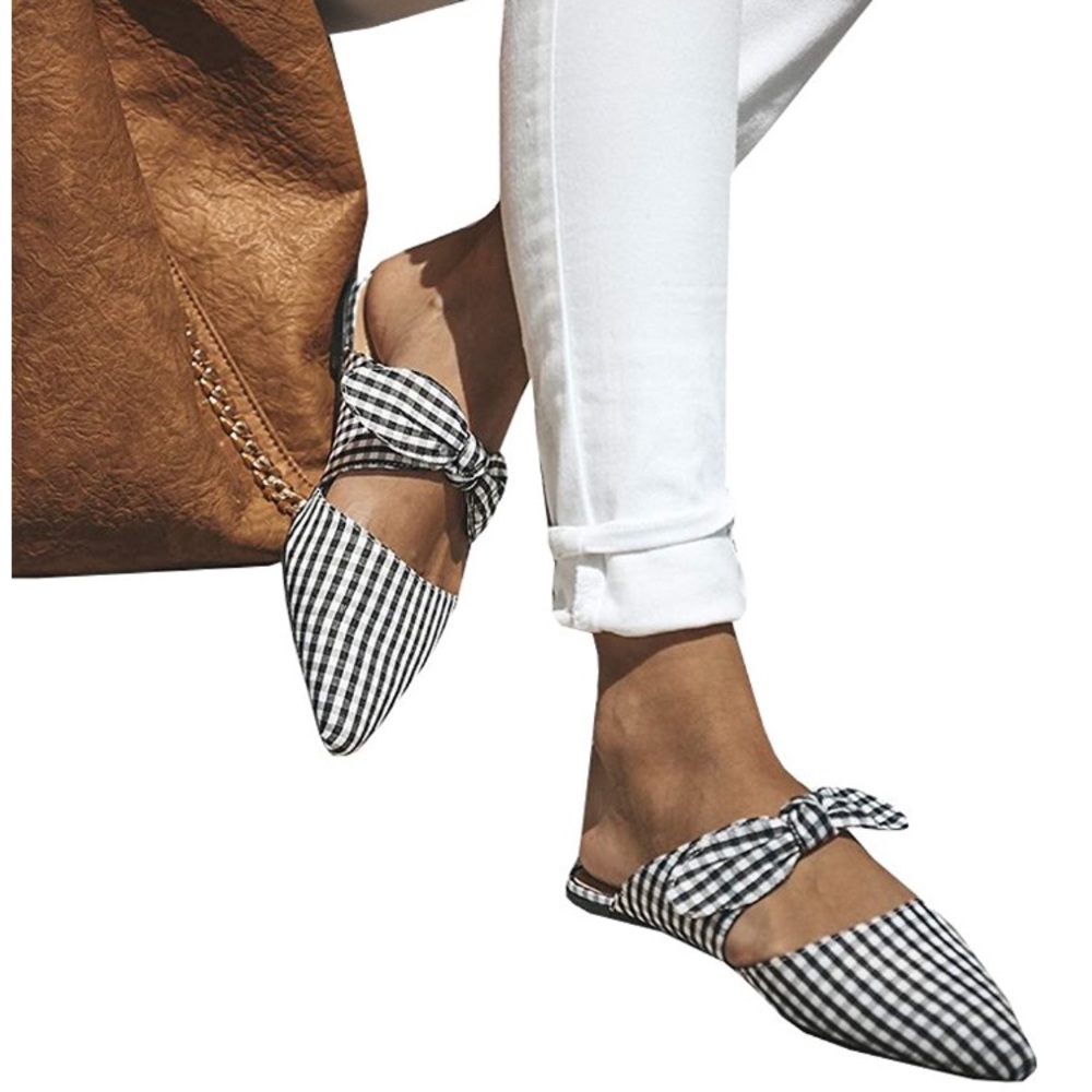 ✖️POINTY MULE B&W BOW WOMANS FLAT SHOE *NWT* - Picture 1 of 5